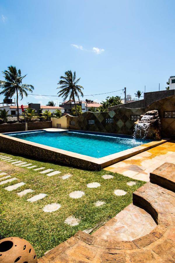 Pico Dos Piratas Bed & Breakfast Itarema Exterior photo